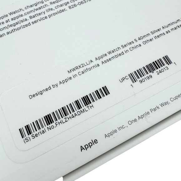 Apple Watch Series 5 Silver Aluminum Case 40mm Wi-Fi GPS with 5 Bands - Picture 11 of 11